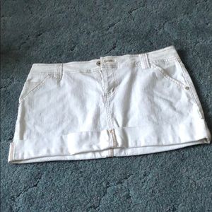 White Denim Skirt 🌼